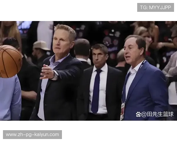 勇士横扫掘金晋级，库里狂砍38分率队再前进，库里35分勇士惜败开拓