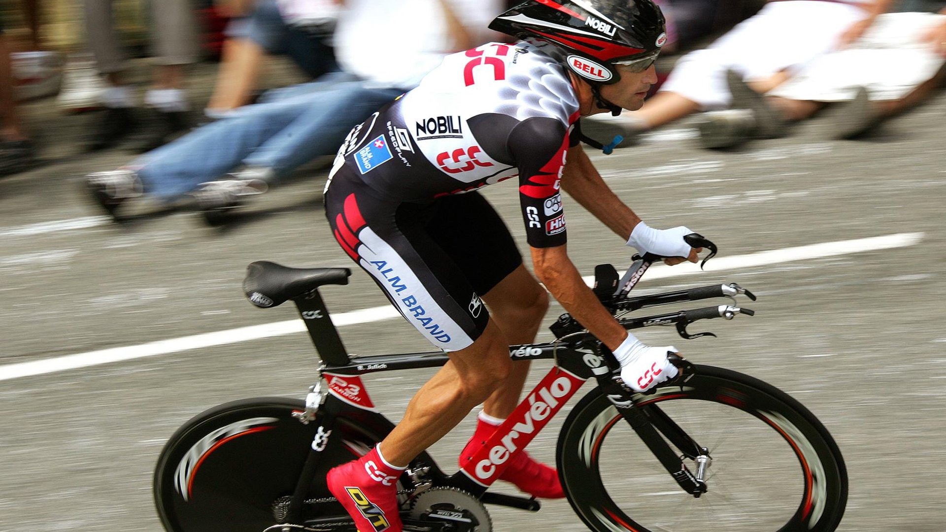 “帕布罗·马特拉的领导魅力，成就美洲狮队的防守与进攻平衡”